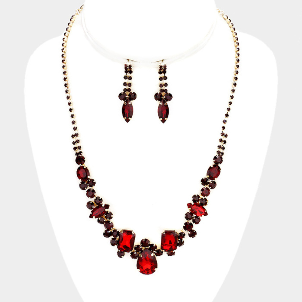 Crystal Bubble Cluster Teardrop Centered Necklace